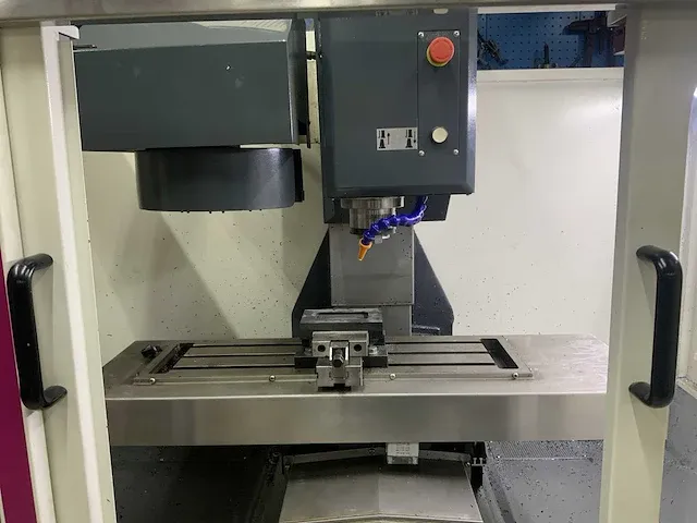 2013 optimum f 4tc cnc freesmachine - afbeelding 21 van  23