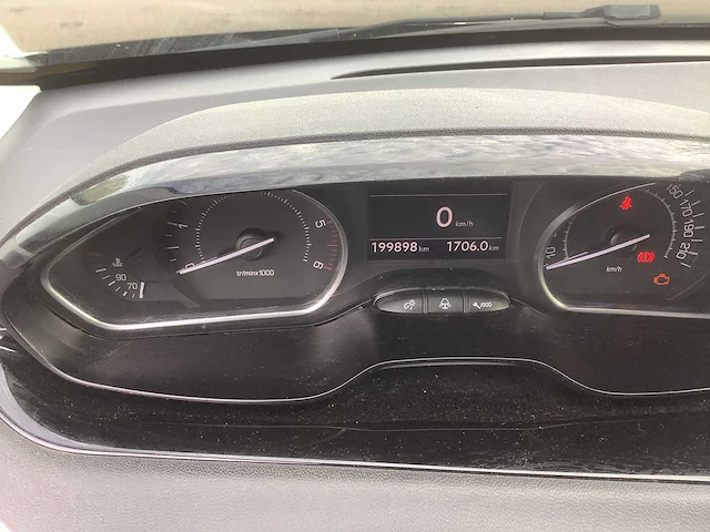 2013 peugeot 208 1.6 e-hdi allure personenauto - afbeelding 6 van  15
