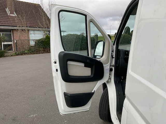2013 peugeot boxer bedrijfswagen - afbeelding 3 van  35
