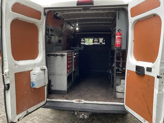 2013 peugeot boxer service bedrijfswagen met inrichting - afbeelding 24 van  30