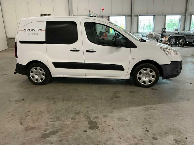 2013 peugeot partner bedrijfswagen - afbeelding 17 van  22