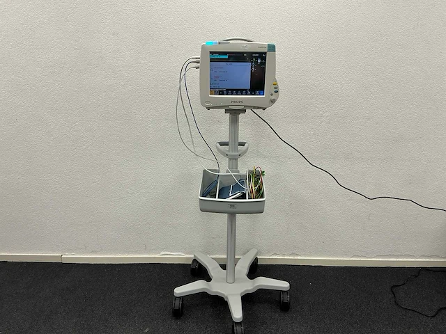 2013 philips mp50 patiënt monitor - afbeelding 1 van  3