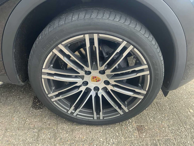 2013 porsche cayenne personenauto - afbeelding 2 van  49