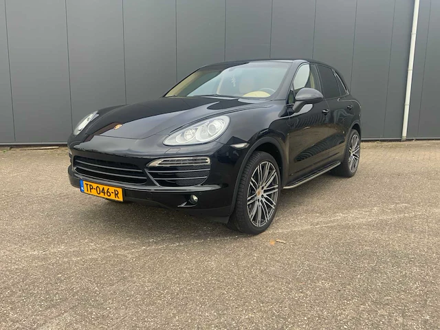 2013 porsche cayenne personenauto - afbeelding 1 van  49