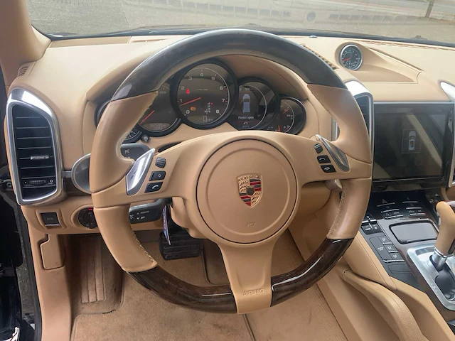 2013 porsche cayenne personenauto - afbeelding 21 van  49