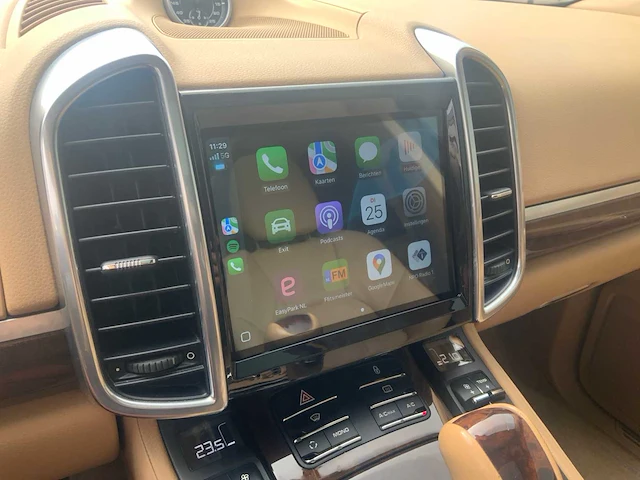 2013 porsche cayenne personenauto - afbeelding 25 van  49