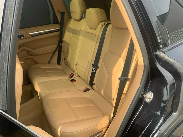 2013 porsche cayenne personenauto - afbeelding 29 van  49
