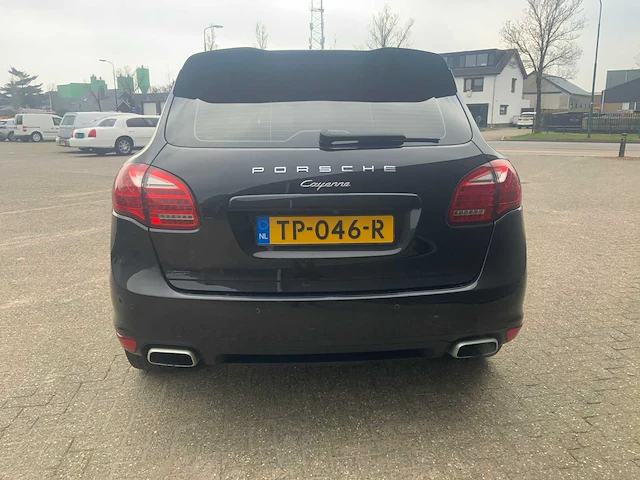 2013 porsche cayenne personenauto - afbeelding 47 van  49