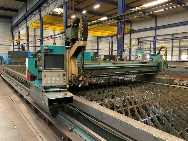 2013 sato satronik dhds 4500 cnc portaal plasmasnijmachine - afbeelding 17 van  23