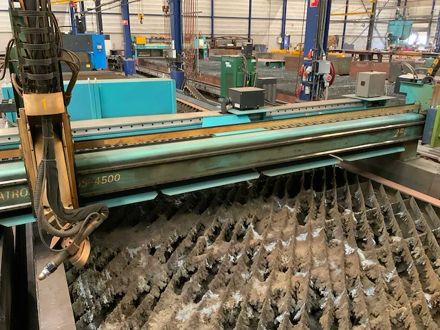 2013 sato satronik dhds 4500 cnc portaal plasmasnijmachine - afbeelding 20 van  23