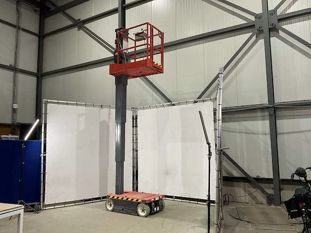 2013 sky jack sj 12 hoogwerker - afbeelding 9 van  16