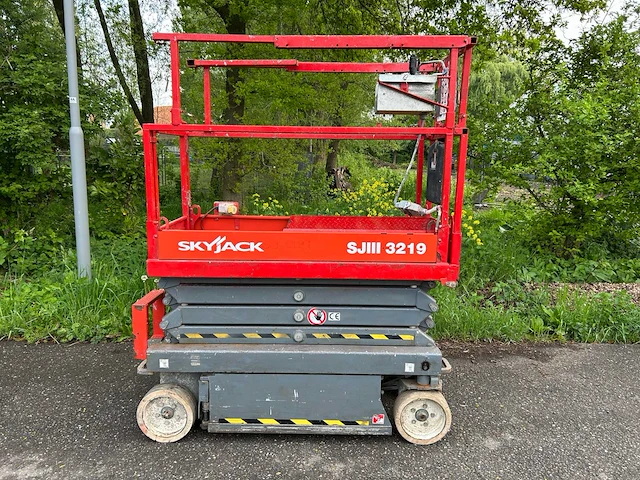 2013 skyjack 3219 schaarhoogwerker - afbeelding 7 van  21
