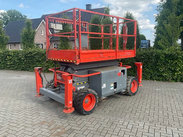 2013 skyjack sj 6832 rt hoogwerker - afbeelding 1 van  8