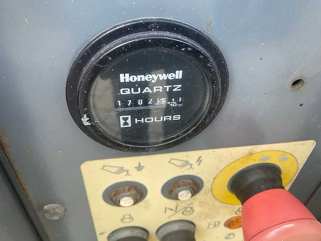 2013 skyjack sj 6832 rt hoogwerker - afbeelding 8 van  8