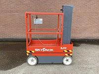 2013 skyjack sj12 hoogwerker - afbeelding 4 van  10