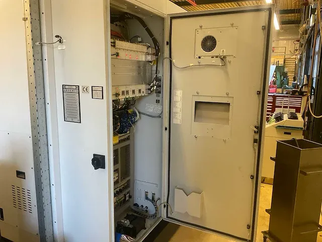 2013 spinner u-1520 cnc bewerkingscentrum - afbeelding 38 van  95