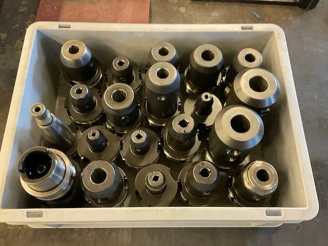 2013 spinner u-1520 cnc bewerkingscentrum - afbeelding 68 van  95