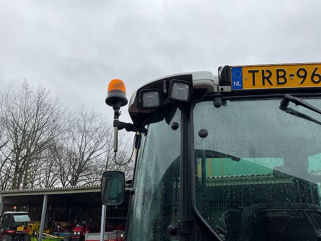 2013 steyr 4085 kompact vierwielaangedreven landbouwtractor - afbeelding 9 van  41