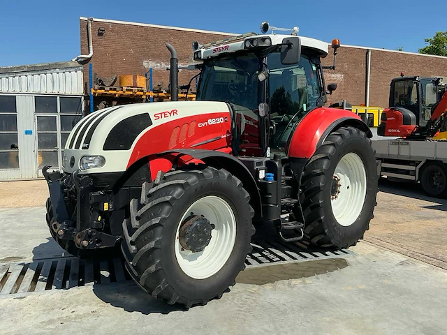 2013 steyr cvt6230 vierwielaangedreven landbouwtractor - afbeelding 1 van  56