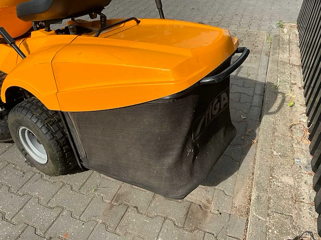 2013 stiga estate njs 102 hydro zitmaaier - afbeelding 4 van  15