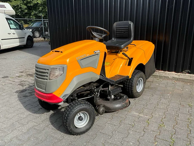 2013 stiga estate njs 102 hydro zitmaaier - afbeelding 7 van  15