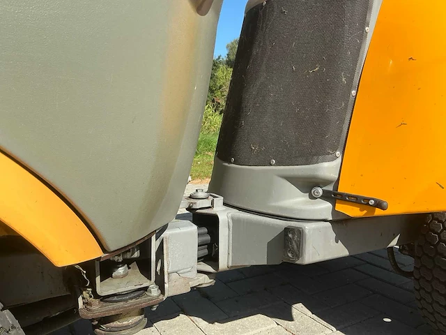 2013 stiga titan 740 dc 4wd grasmaaier - afbeelding 11 van  28