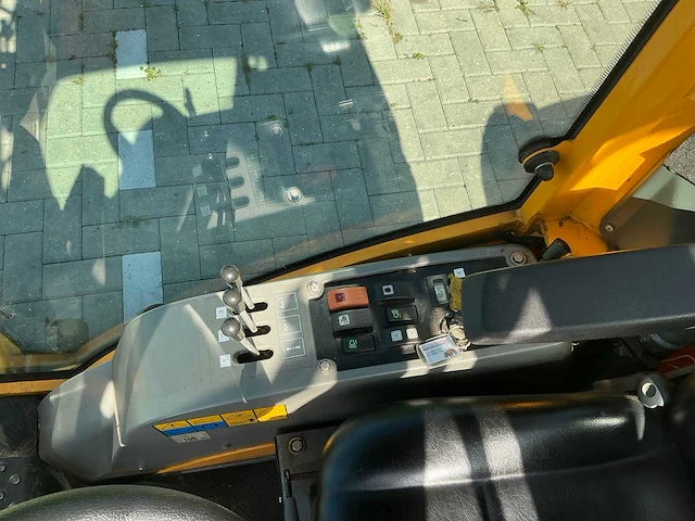 2013 stiga titan 740 dc 4wd grasmaaier - afbeelding 16 van  28