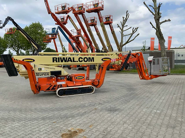 2013 teupen leo 30t compacte spin rupshoogwerker - afbeelding 23 van  24