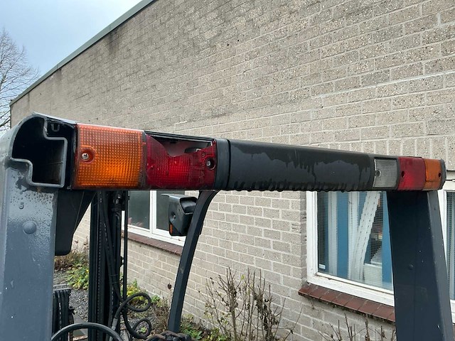 2013 toyota 02-8fdf18 vorkheftruck - afbeelding 16 van  29