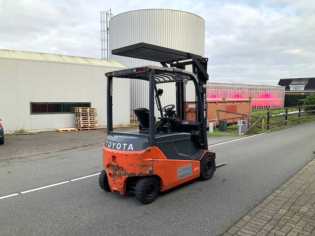 2013 toyota 8fbmt25 vorkheftruck - afbeelding 16 van  19