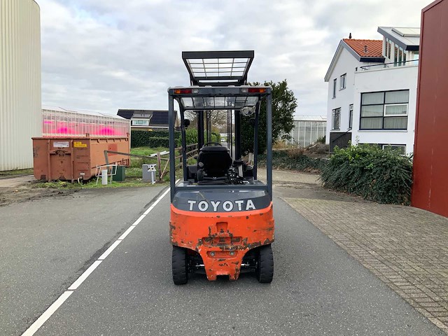 2013 toyota 8fbmt25 vorkheftruck - afbeelding 17 van  19