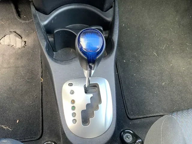 2013 toyota yaris personenauto - afbeelding 12 van  17