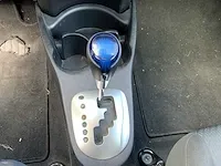 2013 toyota yaris personenauto - afbeelding 12 van  17