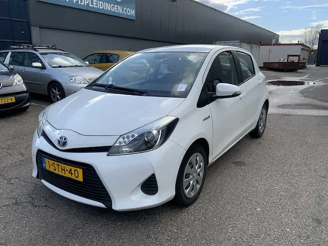 2013 toyota yaris personenauto - afbeelding 1 van  17
