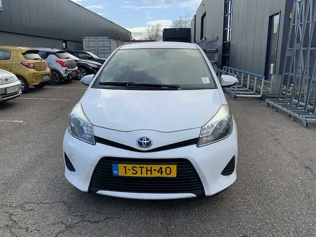 2013 toyota yaris personenauto - afbeelding 2 van  17