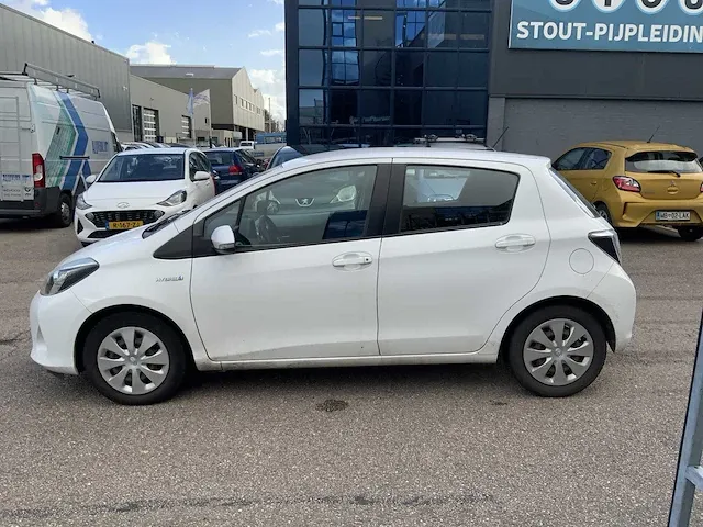 2013 toyota yaris personenauto - afbeelding 8 van  17
