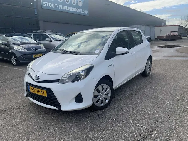 2013 toyota yaris personenauto - afbeelding 1 van  17