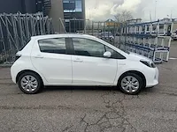 2013 toyota yaris personenauto - afbeelding 4 van  17