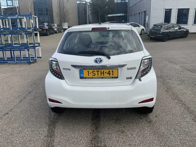 2013 toyota yaris personenauto - afbeelding 6 van  17