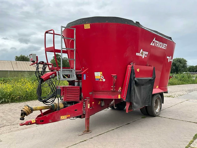 2013 trioliet solomix 2-2400l x range voermengwagen - afbeelding 12 van  28