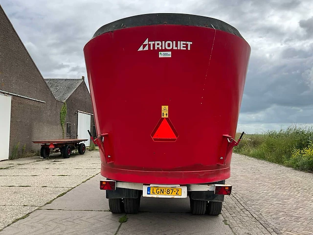 2013 trioliet solomix 2-2400l x range voermengwagen - afbeelding 27 van  28