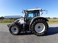 2013 valtra n143 direct twintrac vierwielaangedreven landbouwtractor - afbeelding 22 van  25