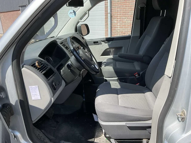 2013 volkswagen transporter bedrijfswagen - afbeelding 8 van  25