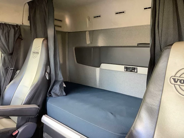 2013 volvo fh 510 zwaar transport vrachtwagen - afbeelding 3 van  25