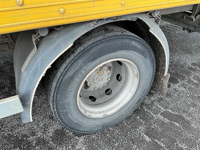 2013 volvo fl250 euro5 vrachtwagen met laadklep - afbeelding 2 van  38