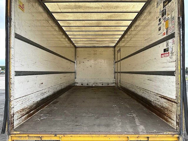 2013 volvo fl250 euro5 vrachtwagen met laadklep - afbeelding 16 van  38