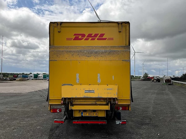 2013 volvo fl250 euro5 vrachtwagen met laadklep - afbeelding 33 van  38