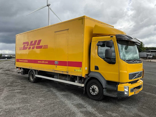 2013 volvo fl250 euro5 vrachtwagen met laadklep - afbeelding 36 van  38