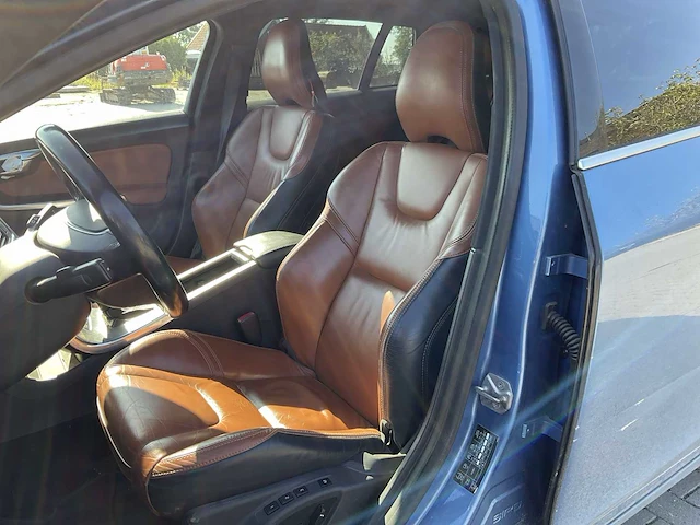 2013 volvo v60 personenauto - afbeelding 16 van  34