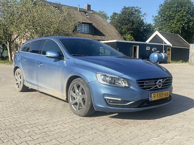 2013 volvo v60 personenauto - afbeelding 12 van  34